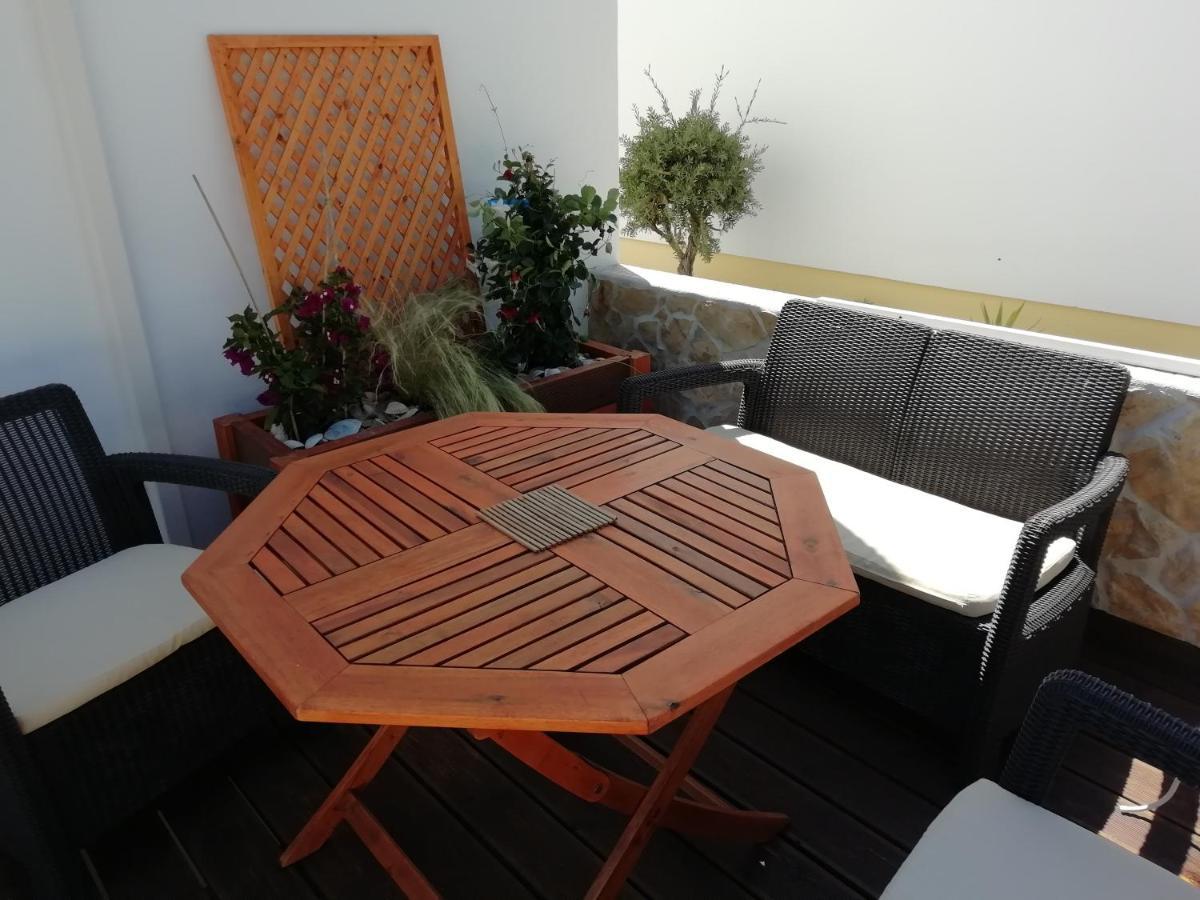 Apartamento Nora Lagos Exterior foto